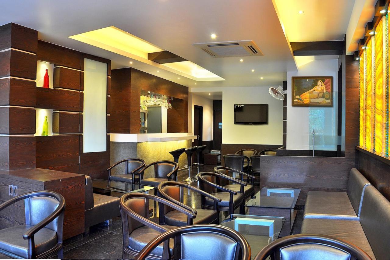 Fabhotel Shree Narayana
